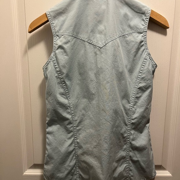 Carhartt Sleeveless Pearl Button Down Top - Baby Blue - Size XS - Picture 4 of 5
